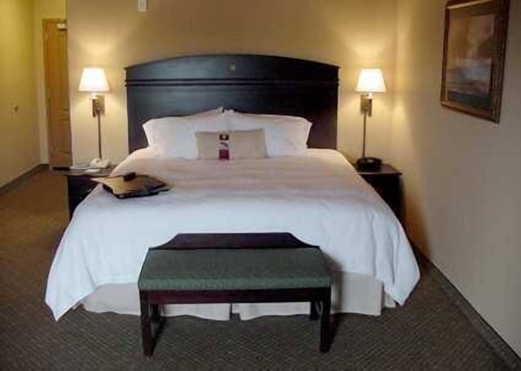 Hampton Inn & Suites Fredericksburg Esterno foto