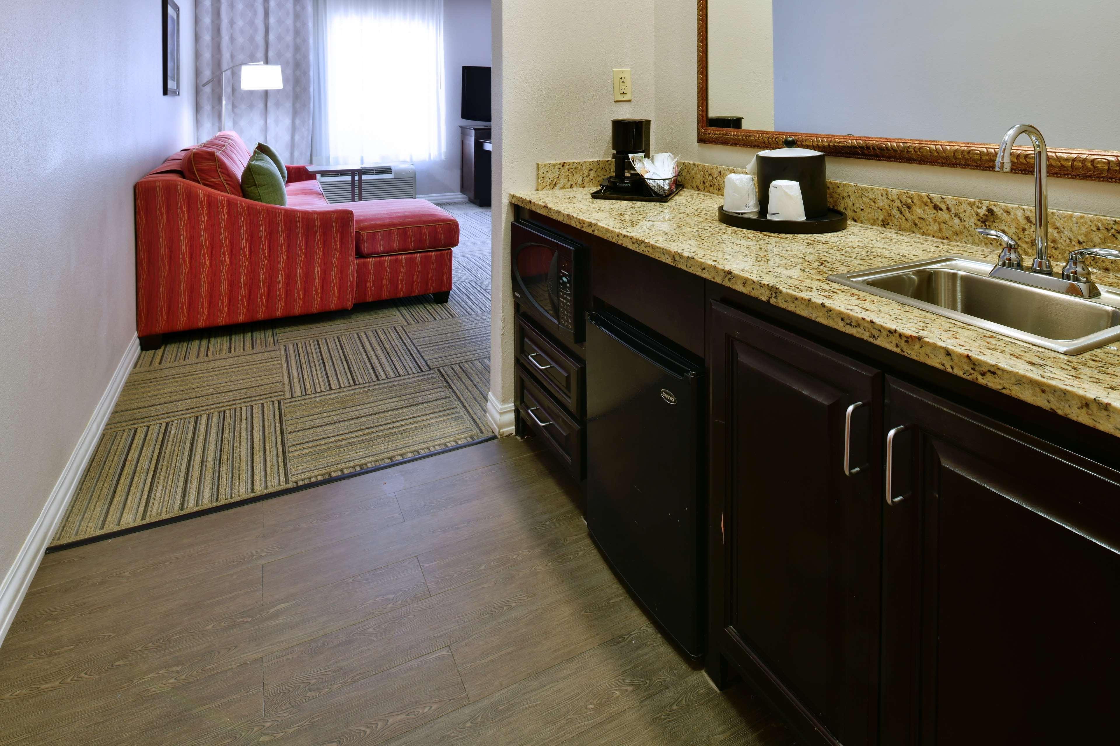 Hampton Inn & Suites Fredericksburg Esterno foto