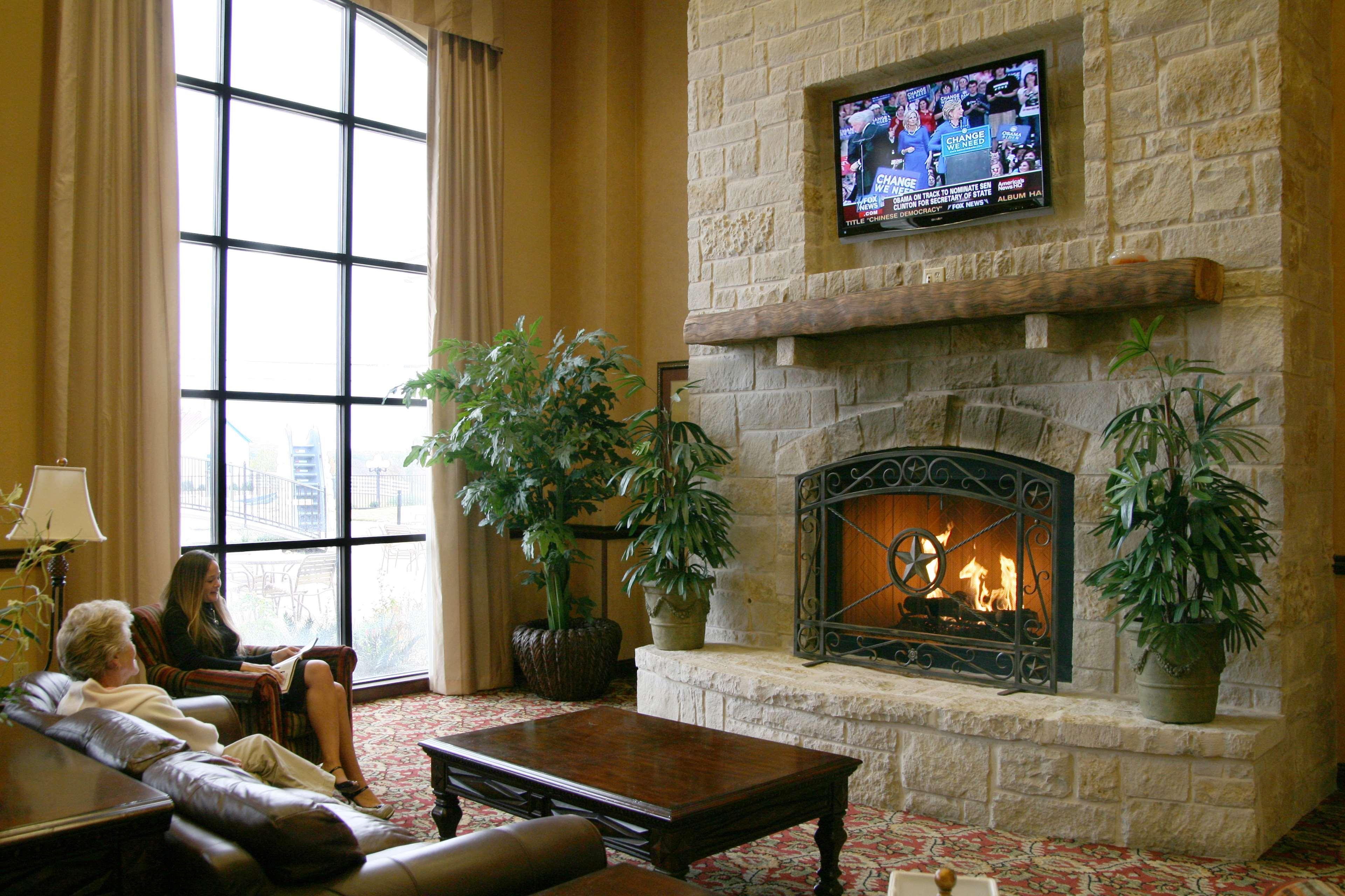 Hampton Inn & Suites Fredericksburg Esterno foto
